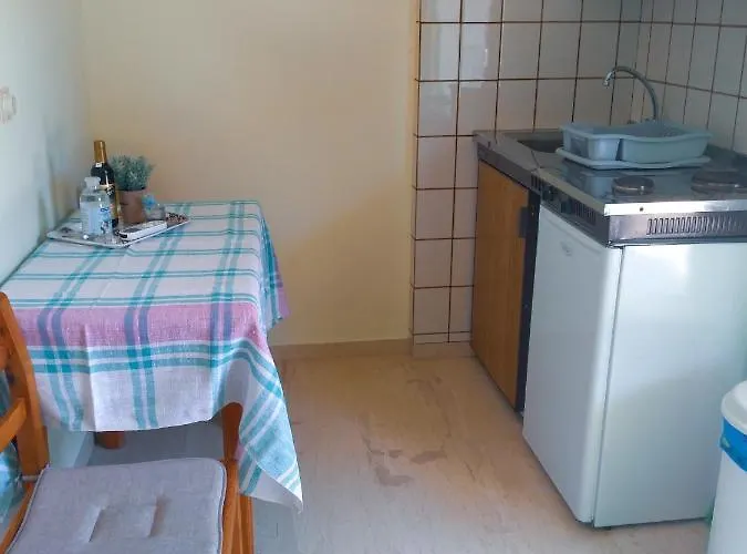 Eytuxia's Lägenhet Minia